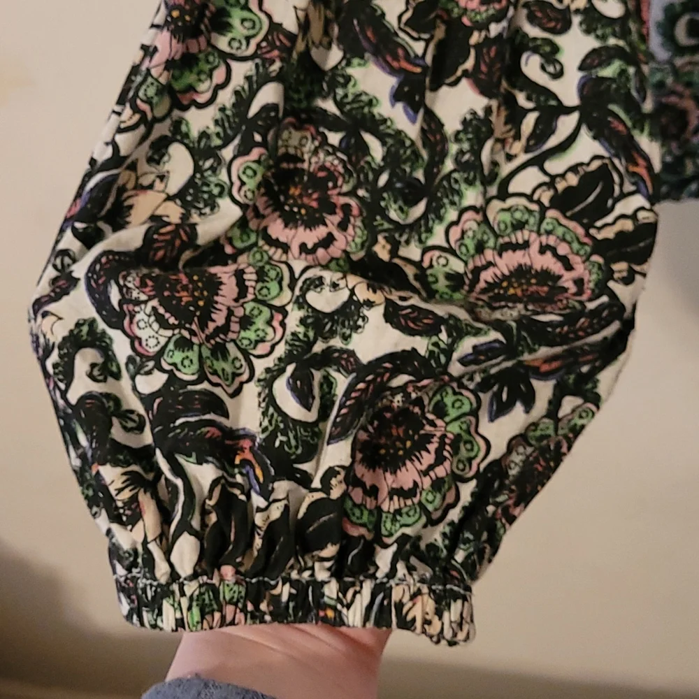 Free People RARE stunning lightweight floral crewneck jacket, size medium. - Picture 7 of 13